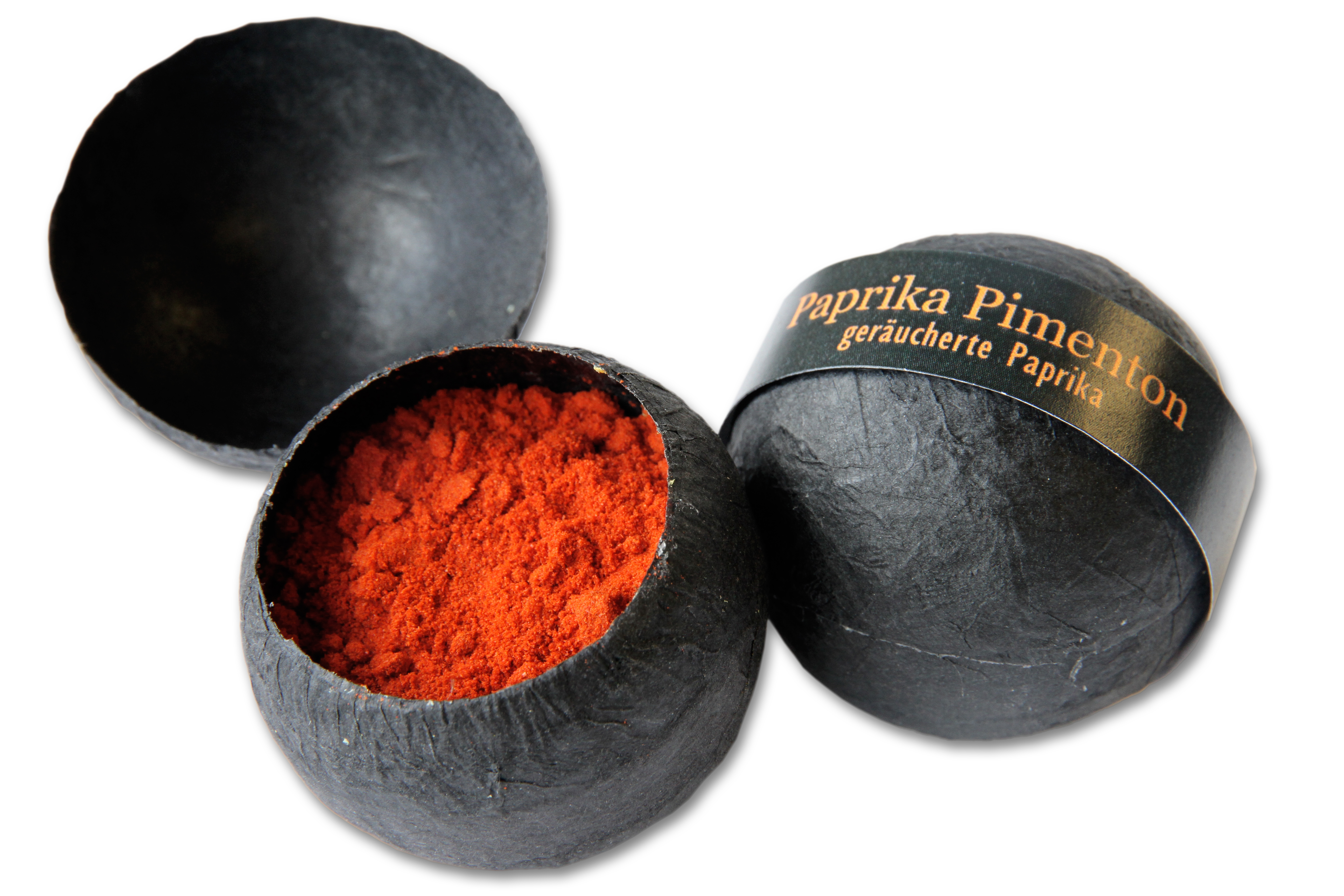 Paprika Pimentón in einer Kugel aus Strohseide